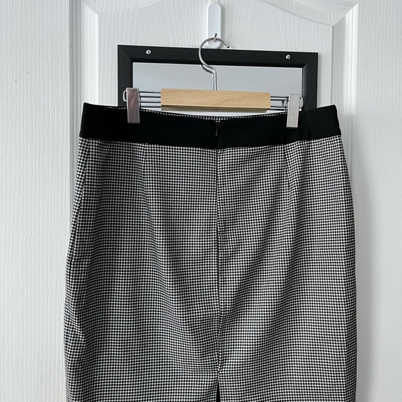 Vince camuto black and white skirt - Picture 3 of 5